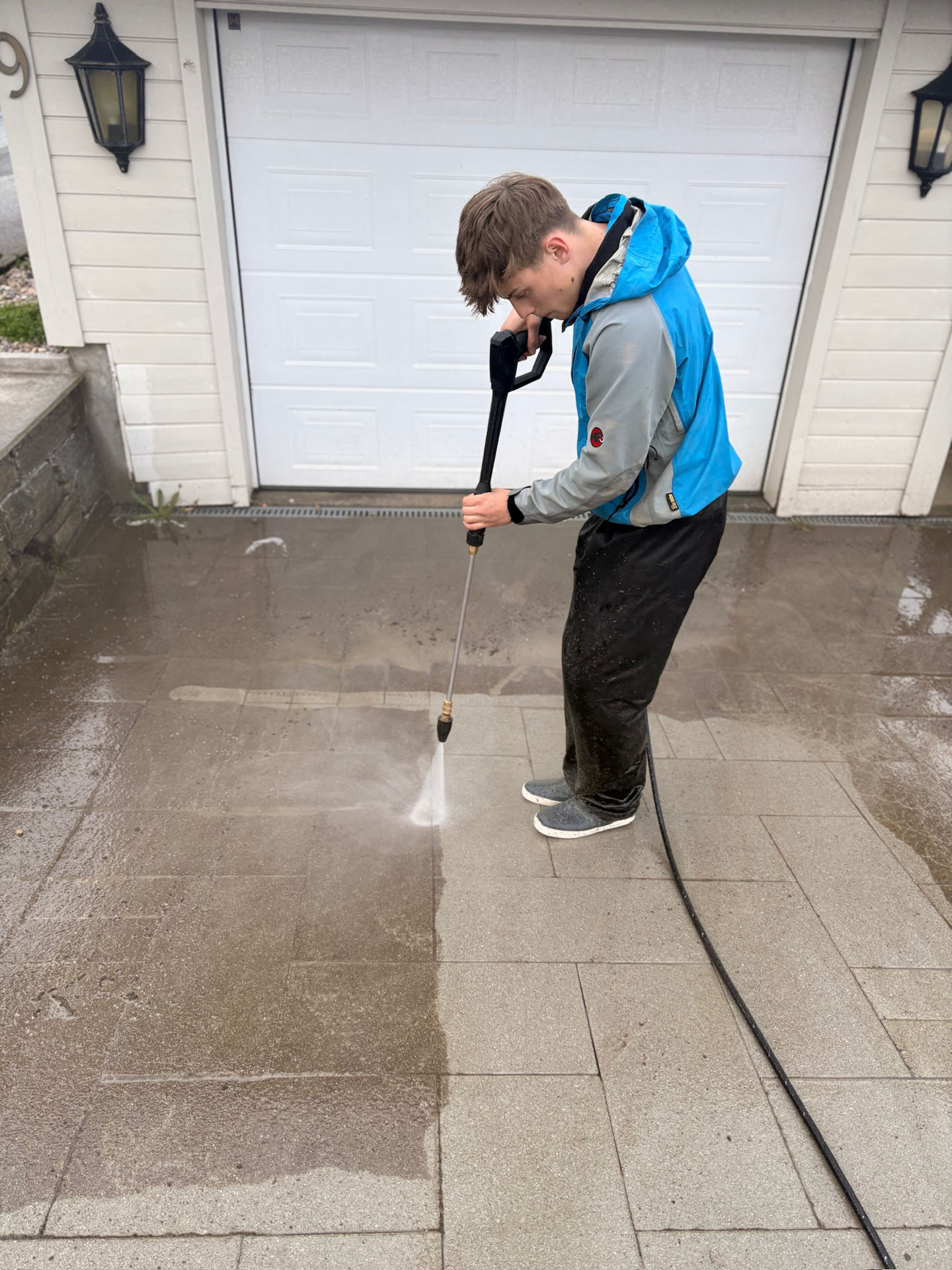 Gårdsromsvask, vask av gårdsrom, i Sandnes og omegn