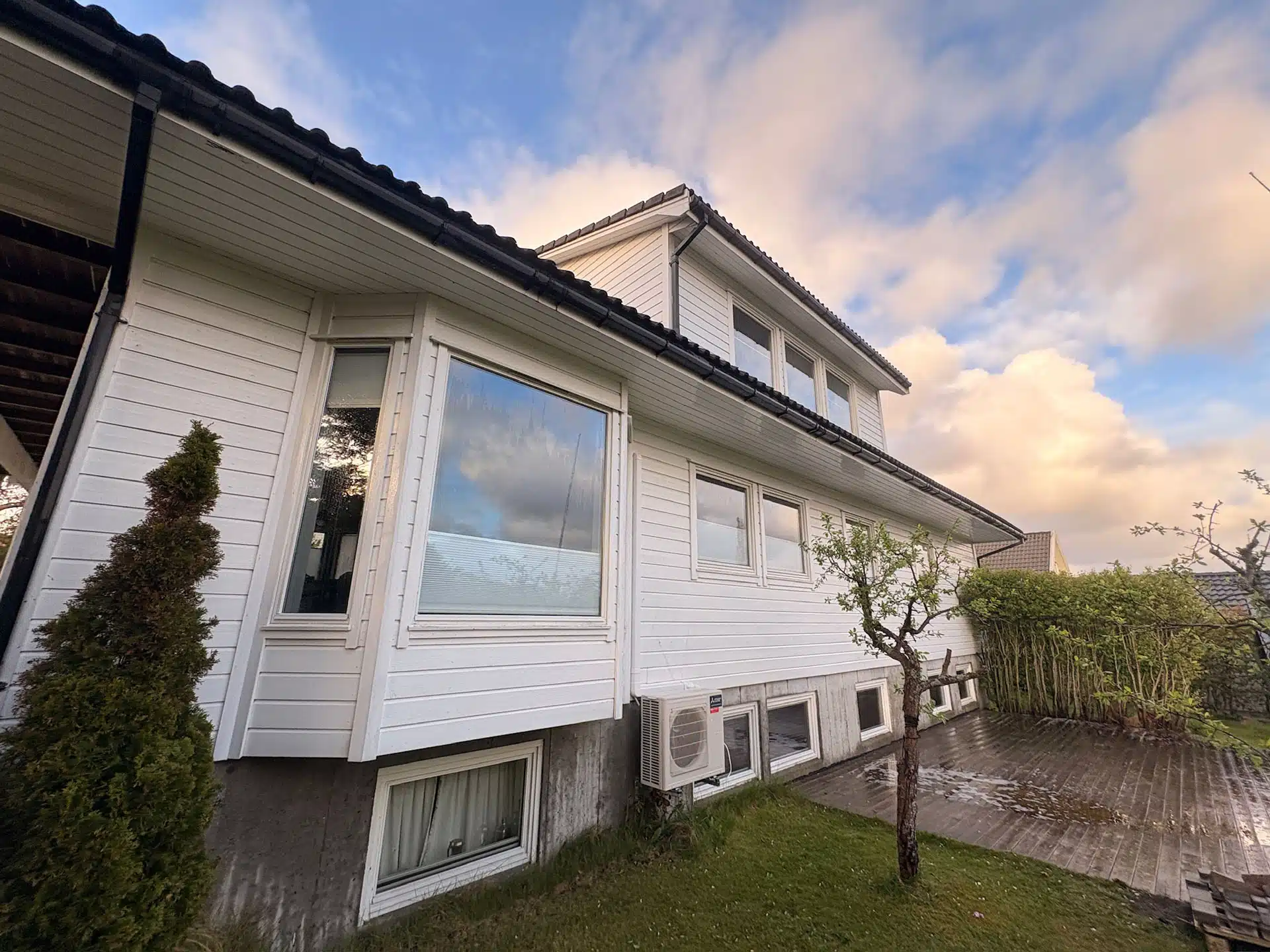 Ferdig fasadevasket enebolig